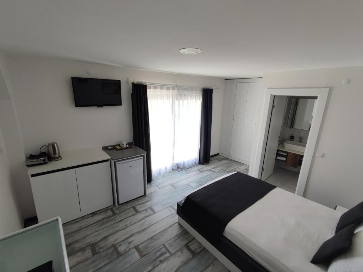 Wb Weekend Otel Bodrum Bagian luar foto