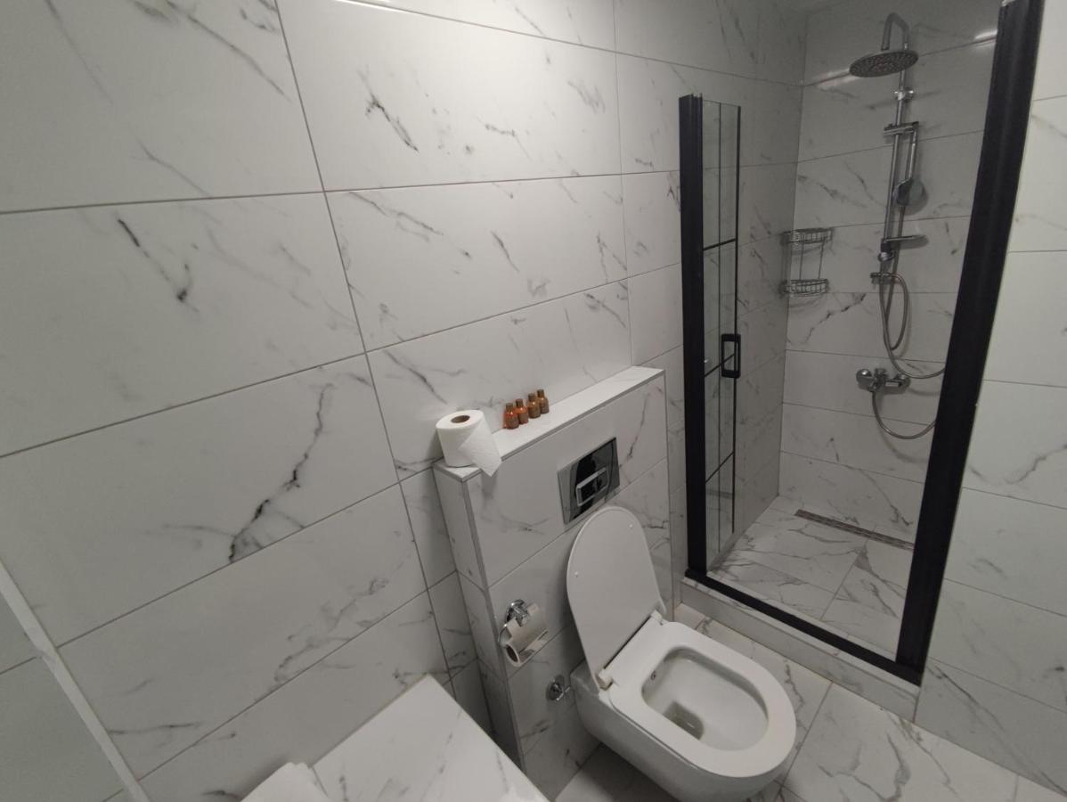 Wb Weekend Otel Bodrum Bagian luar foto