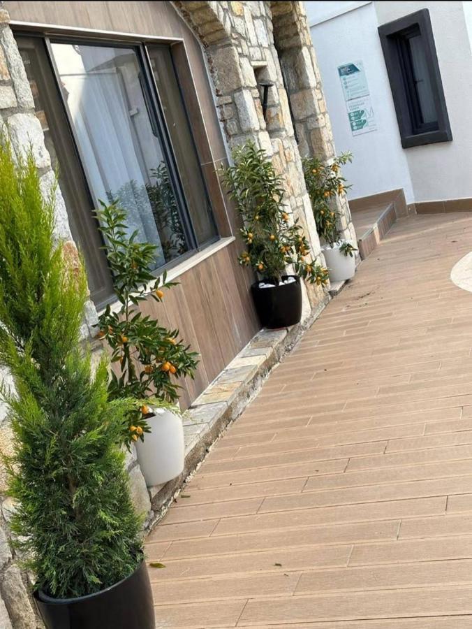 Wb Weekend Otel Bodrum Bagian luar foto